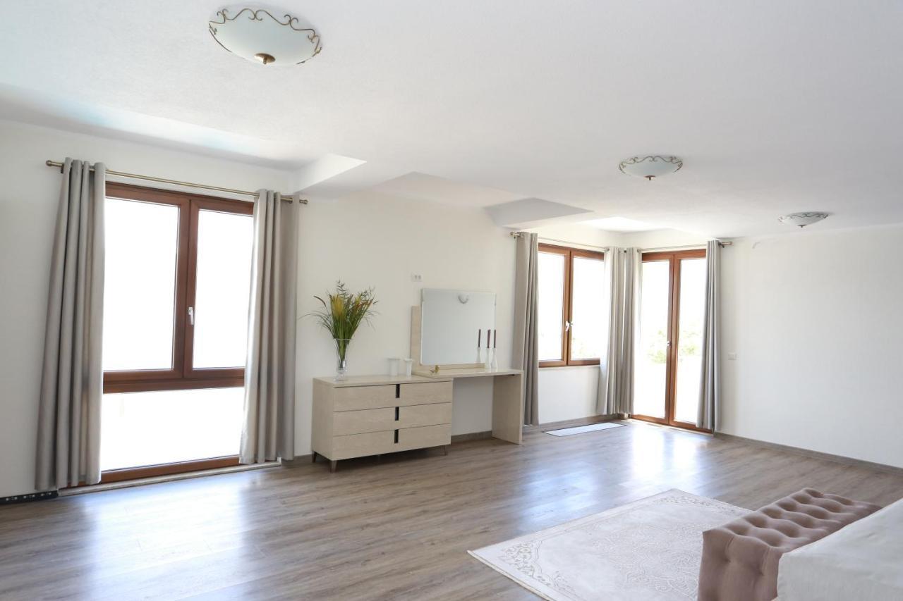 Villa Semiramis Tivat Extérieur photo