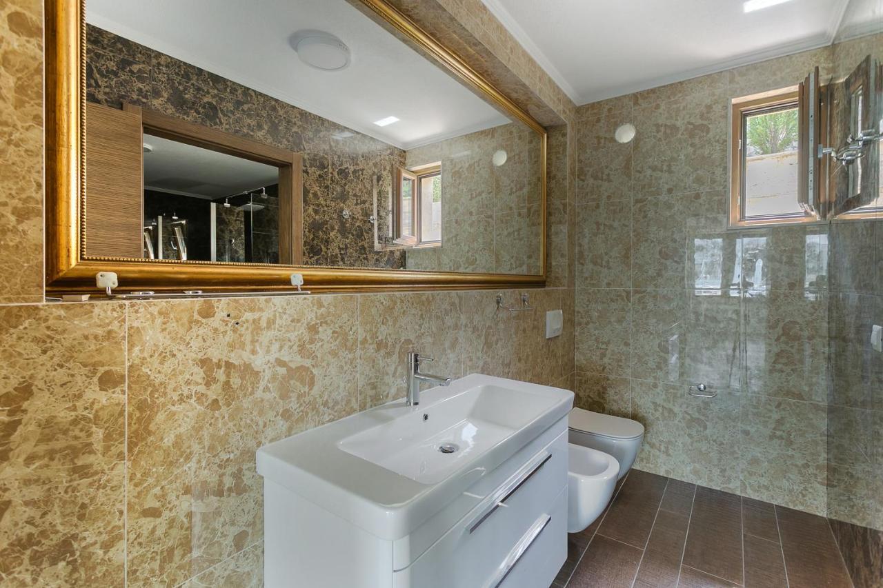 Villa Semiramis Tivat Extérieur photo
